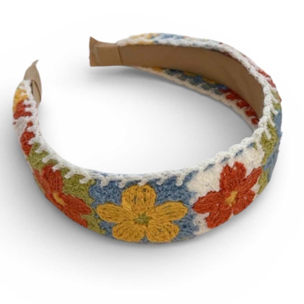 Boho Flower Crochet Headband - Picture 3 of 3